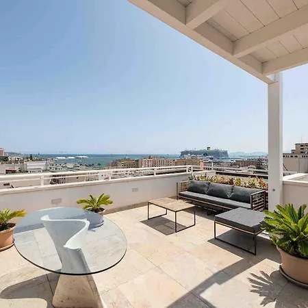 Exclusive Centre Penthouse 卡利亚里