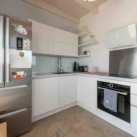 Exclusive Centre Penthouse 卡利亚里
